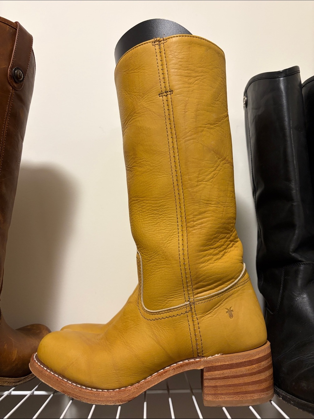 Women's Tall Leather Riding Boots Banana - Frye - Picture 2 of 7